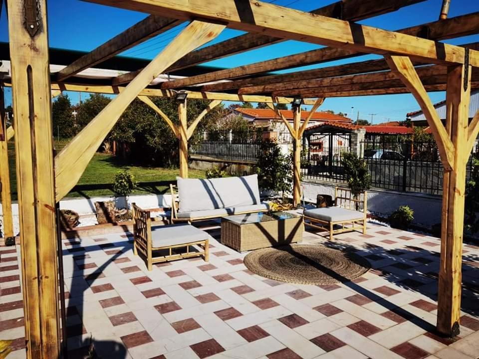 Rural Villa Private Pool, Bbq, Court ,20' Airport Nea Kallikrateia Eksteriør bilde
