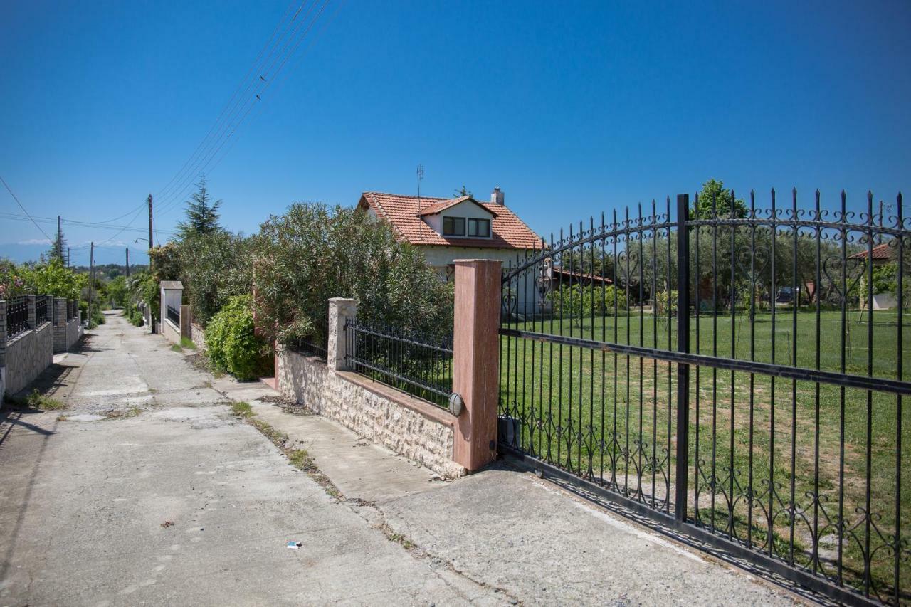 Rural Villa Private Pool, Bbq, Court ,20' Airport Nea Kallikrateia Eksteriør bilde